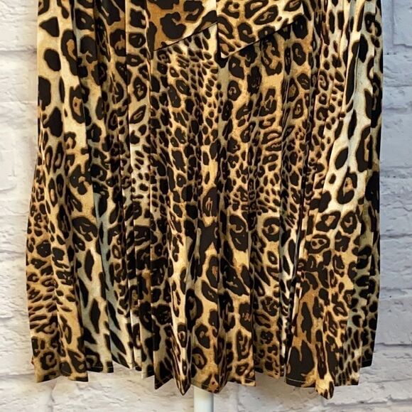 NASTY Gal 'Til We Pleat Again Leopard Mini Dress Size 2 - Picture 5 of 12